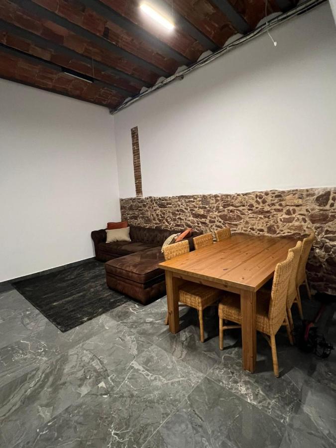Beautiful Appartment In Martorell Eksteriør bilde